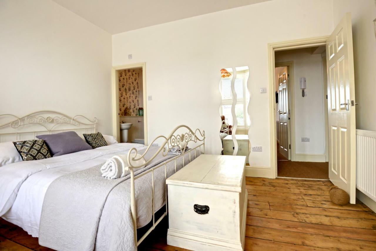 Rockcliffe Boutique Apartment